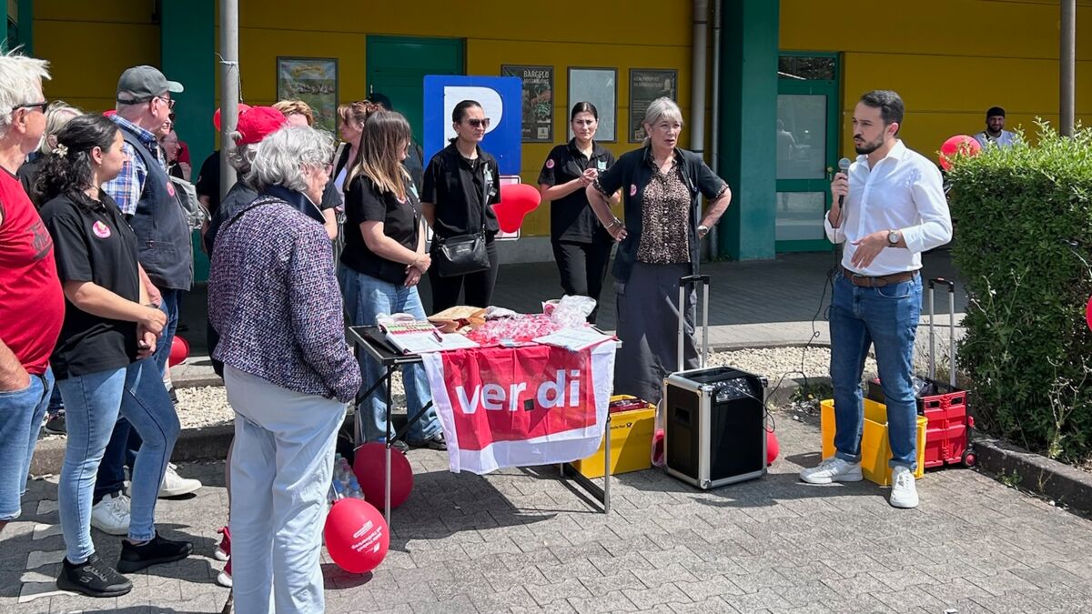 Solidaritätsbekundung mit den Mitarbeitenden Marktkauf